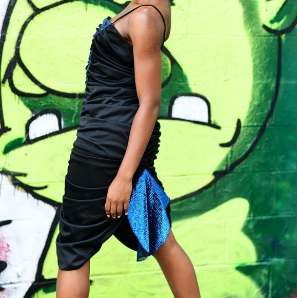 80s black and metallic ruched dress with fishtail - Picture 6 of 6